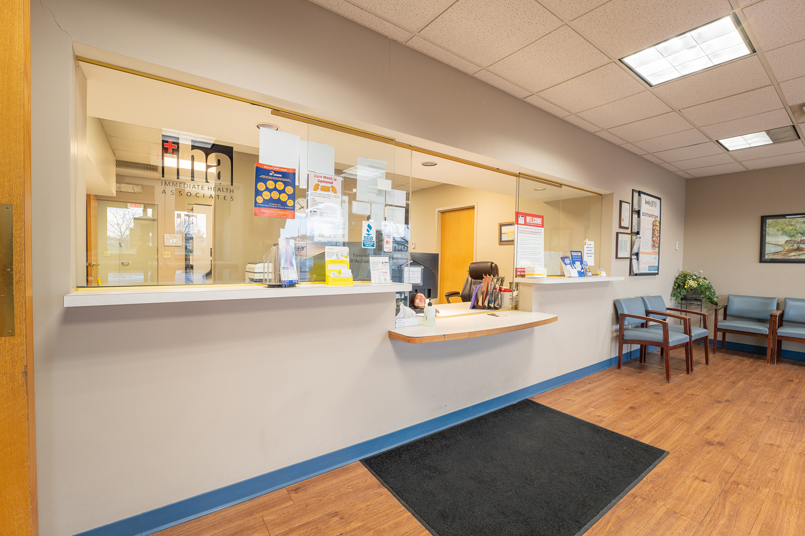 Wedgewood Urgent Care check in desk at reception